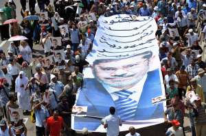 Morsi supporters plan more marches
