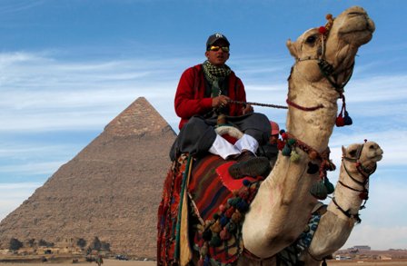 Hope glimmers for demoralized Egyptian tourist industry